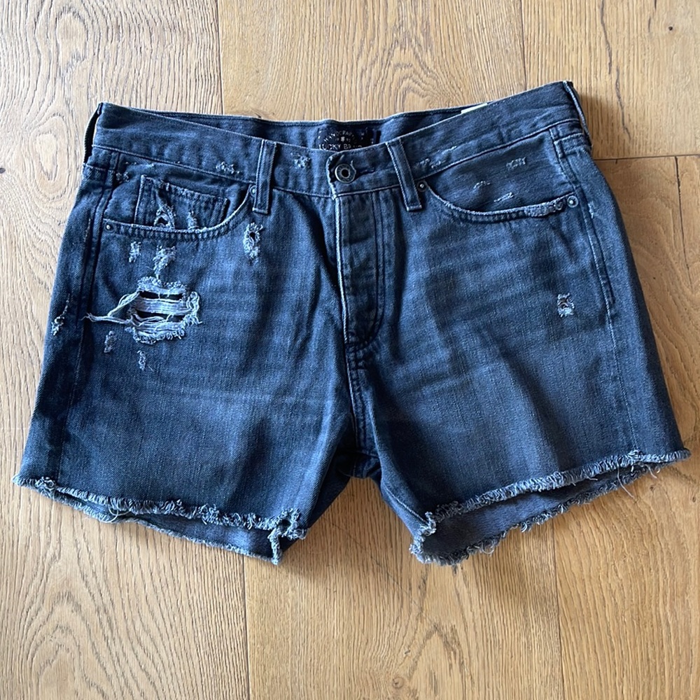 Lucky THE BOYFRIEND short size 6 in black